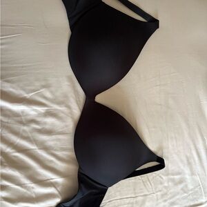 Skims- WIRELESS FORM SUPER PUSH-UP BRA | ONYX